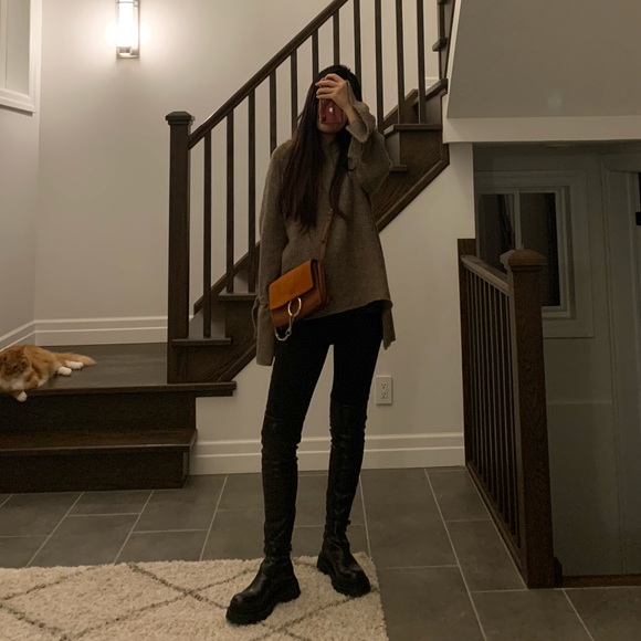 Authentic Chloe small Faye bag, Tan, with dust bag and ID card - Picture 7 of 7